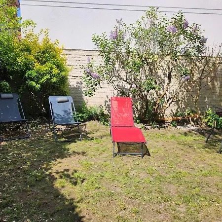 Villa House With Garden, Terrace, Garden, Sea 300 M Away *
